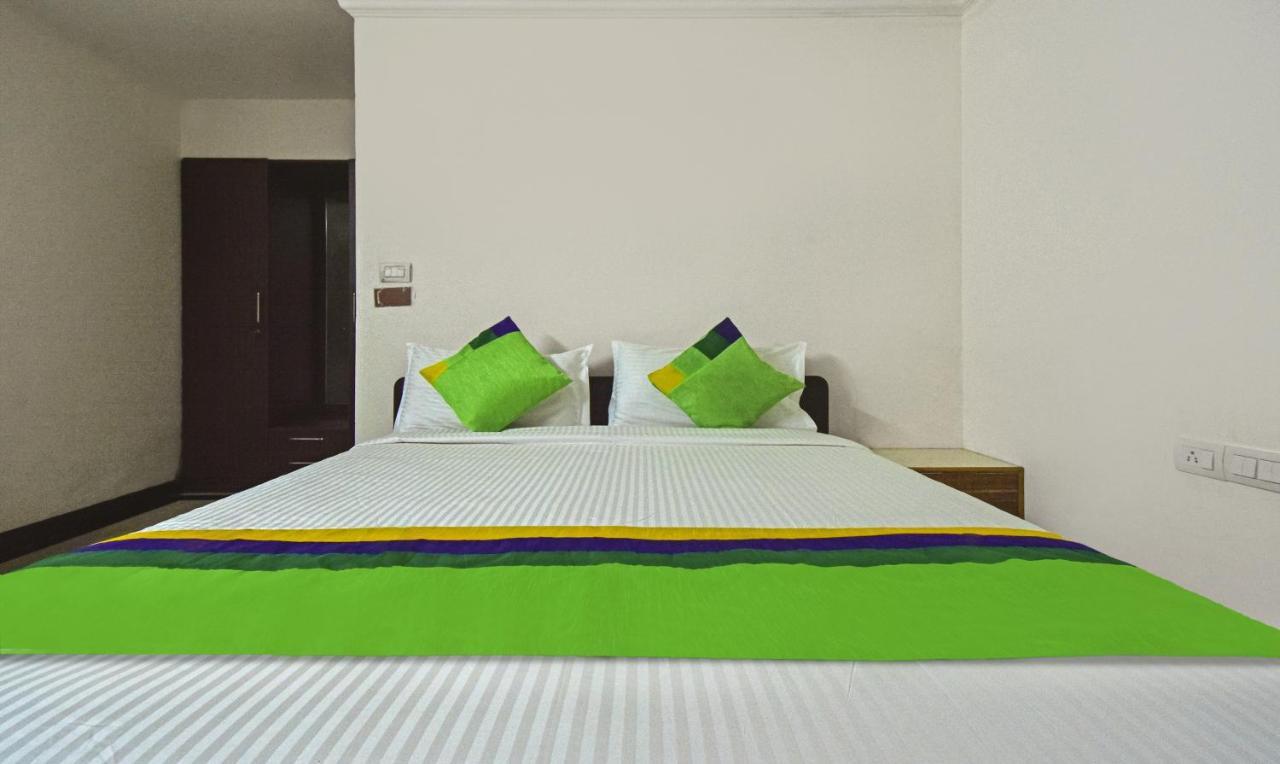 Treebo Samhaar Residency Thoraipakkam Hotel Chennai Exterior photo